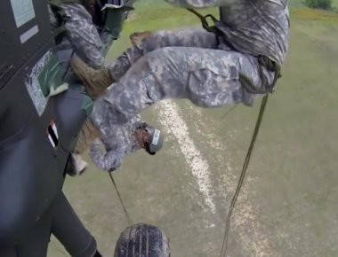 Όταν τα πράγματα πηγαίνουν στραβά σε στρατιωτική εκπαίδευση (βίντεο)